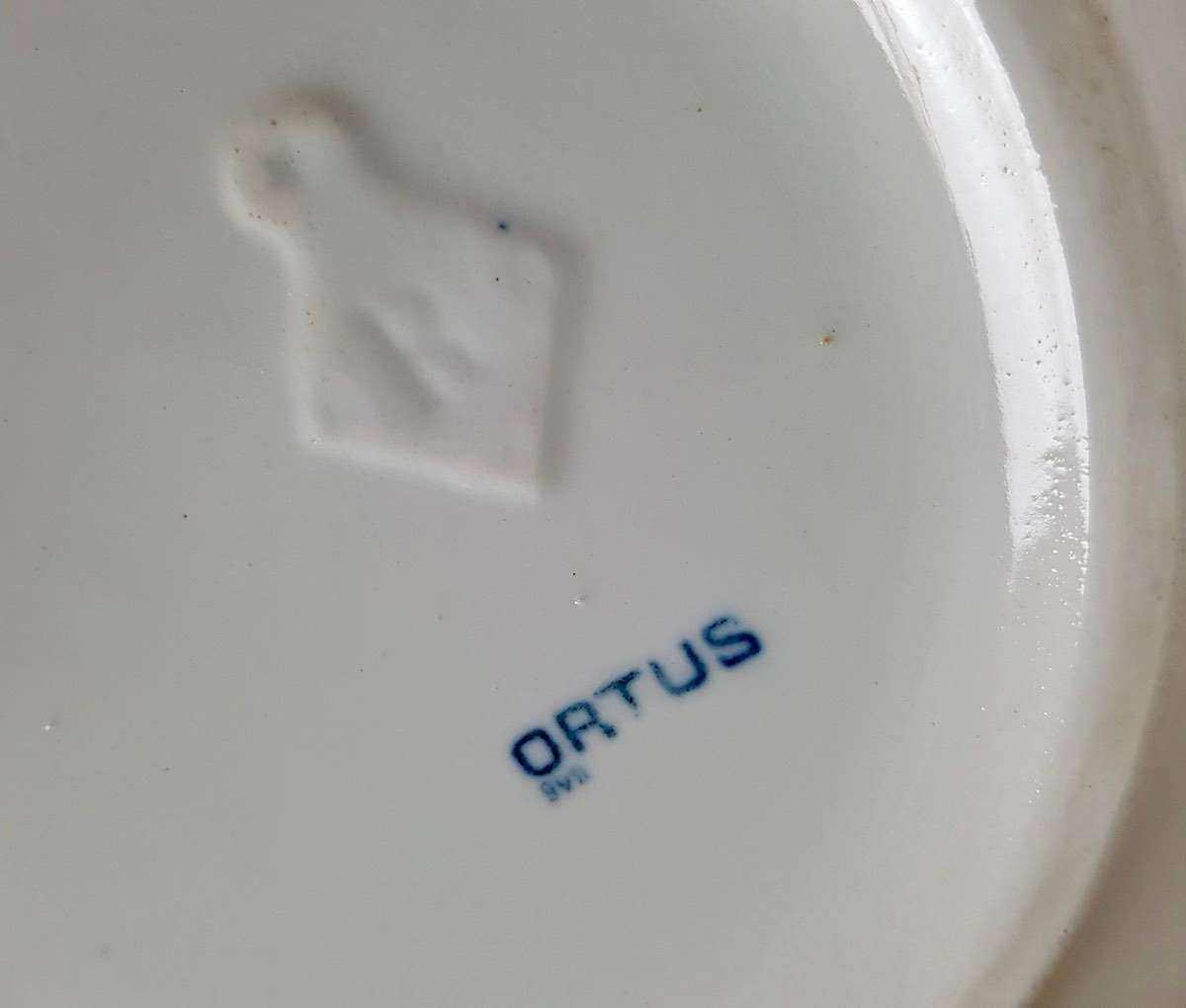 Petrus Regout Ortus tableware set for 9