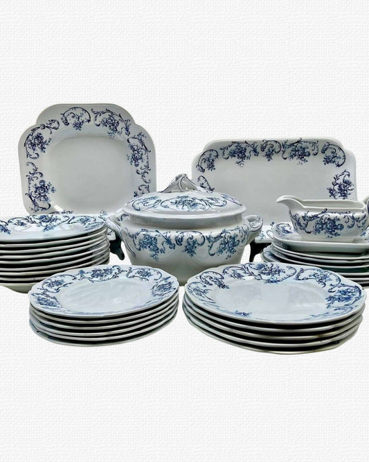Petrus Regout Ortus tableware set for 9