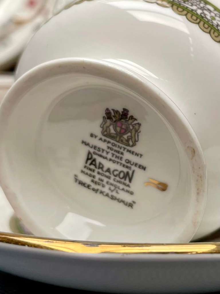 Paragon "Tree of Kashmir" tea set